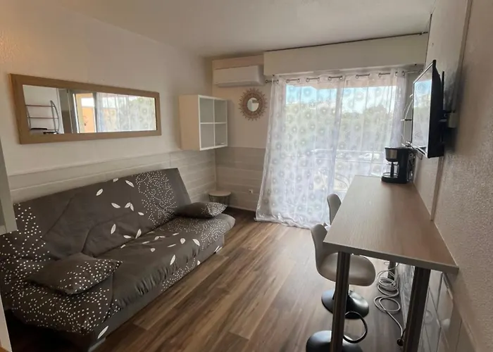 아파트 Climatise Avec Parking *